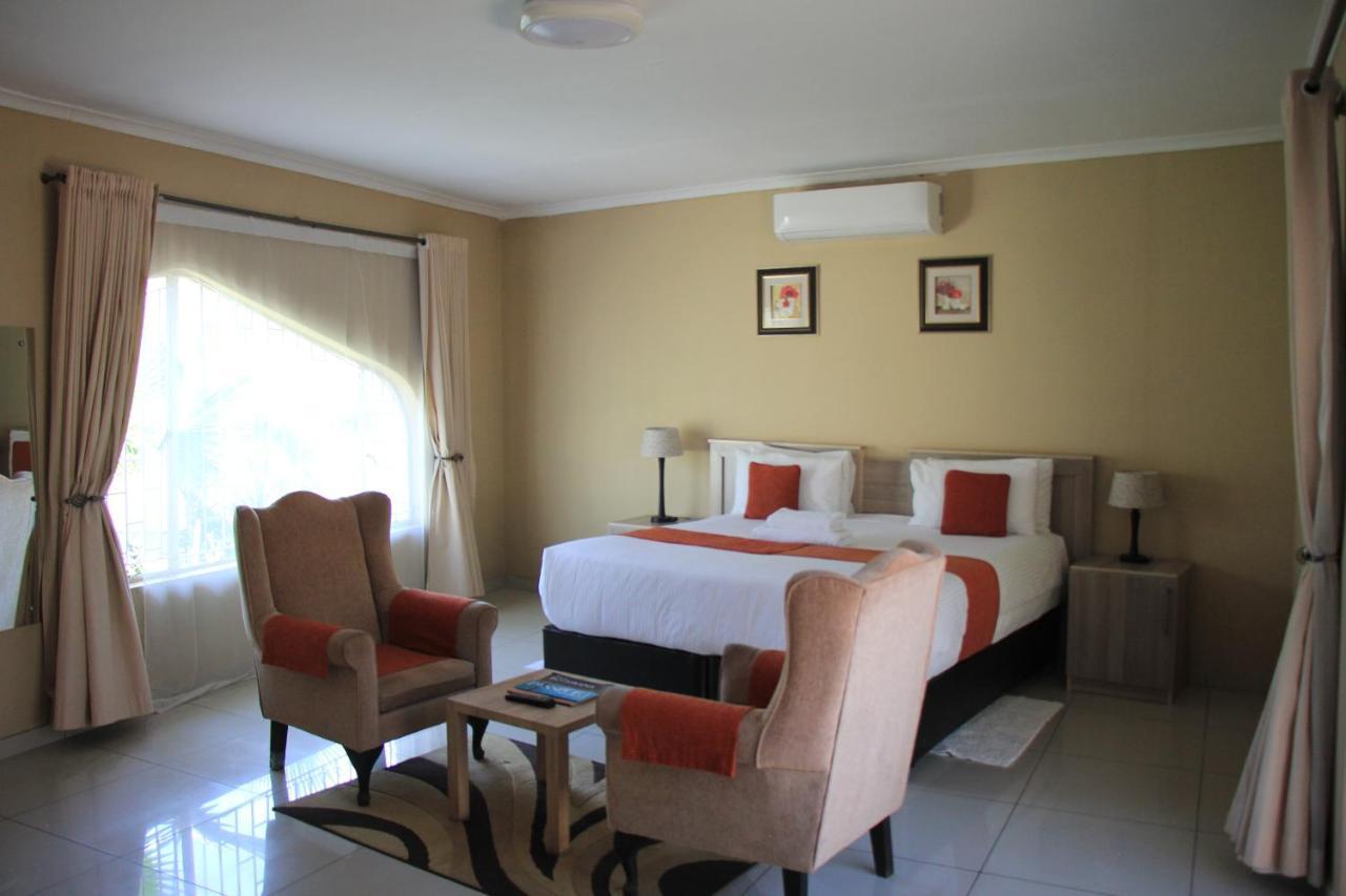 Bridgeville Guest House Габороне Екстер'єр фото